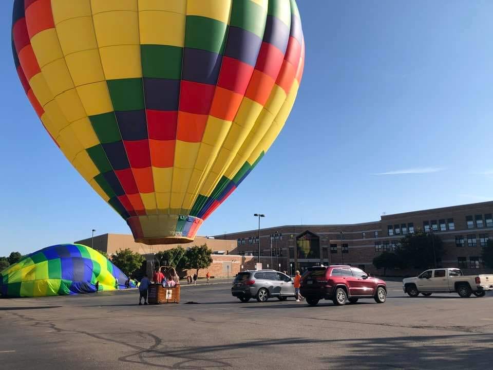 Strange Events of 2025 Include Rat Lungworms Hot Air Balloon Club Egg Thefts and Doomsday Clock Shift